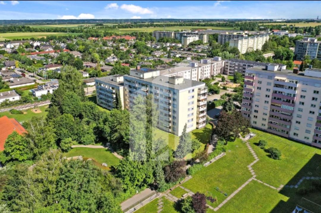 Moderne 3Zimmer Wohnung, In Koenigsbrunn Bei Augsburg Exterior photo