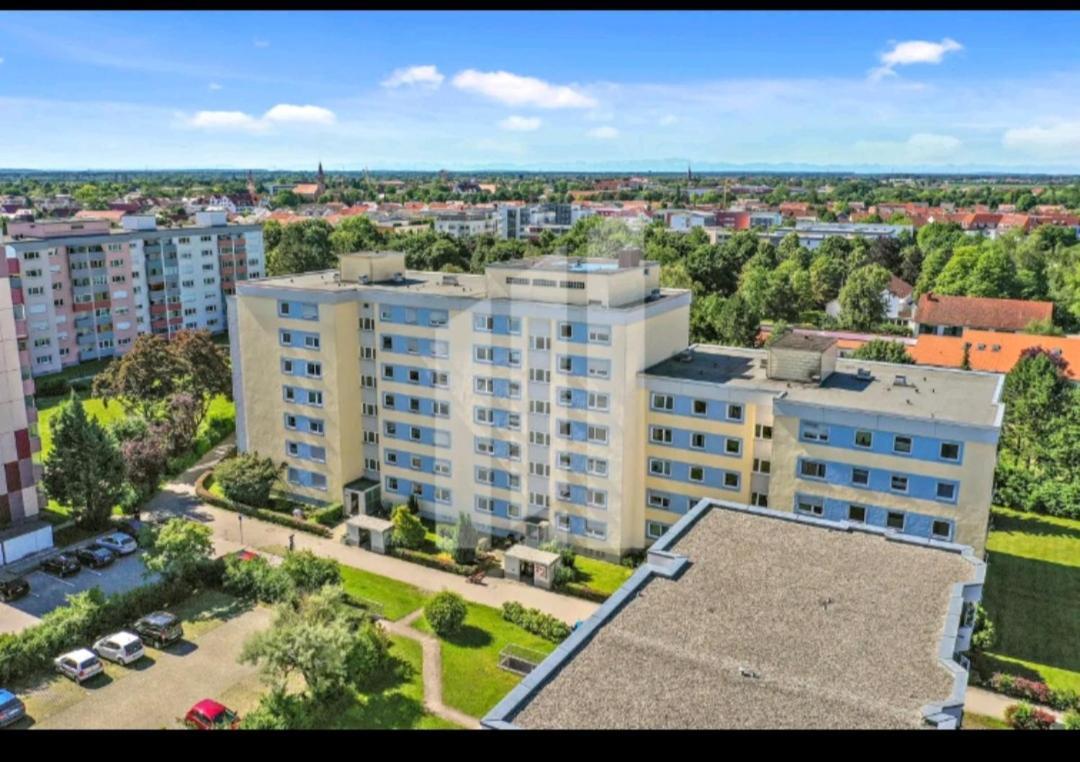 Moderne 3Zimmer Wohnung, In Koenigsbrunn Bei Augsburg Exterior photo